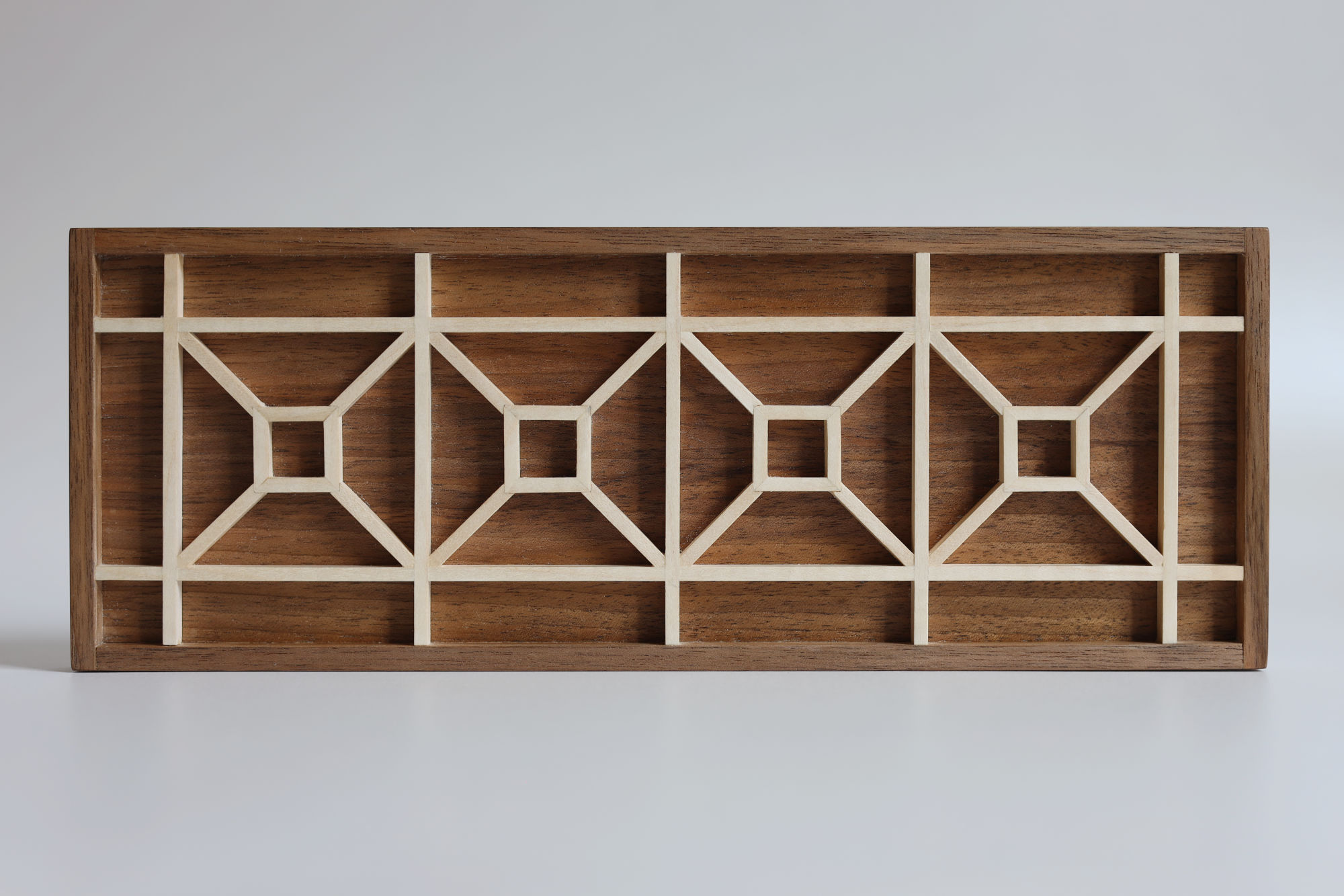 handmade pencil box wood ash sycamore walnut kumiko detail lid